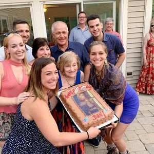 Meet your Posher, Lori